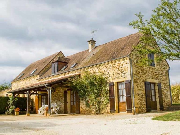 Ferme Des Roumevies Famille Leymarie Produits Fermiers Du Périgord